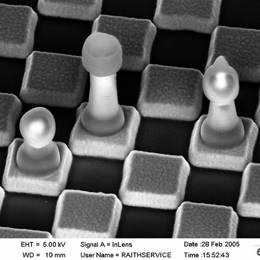 SEm image showing 3D nanosculpturingby EBID